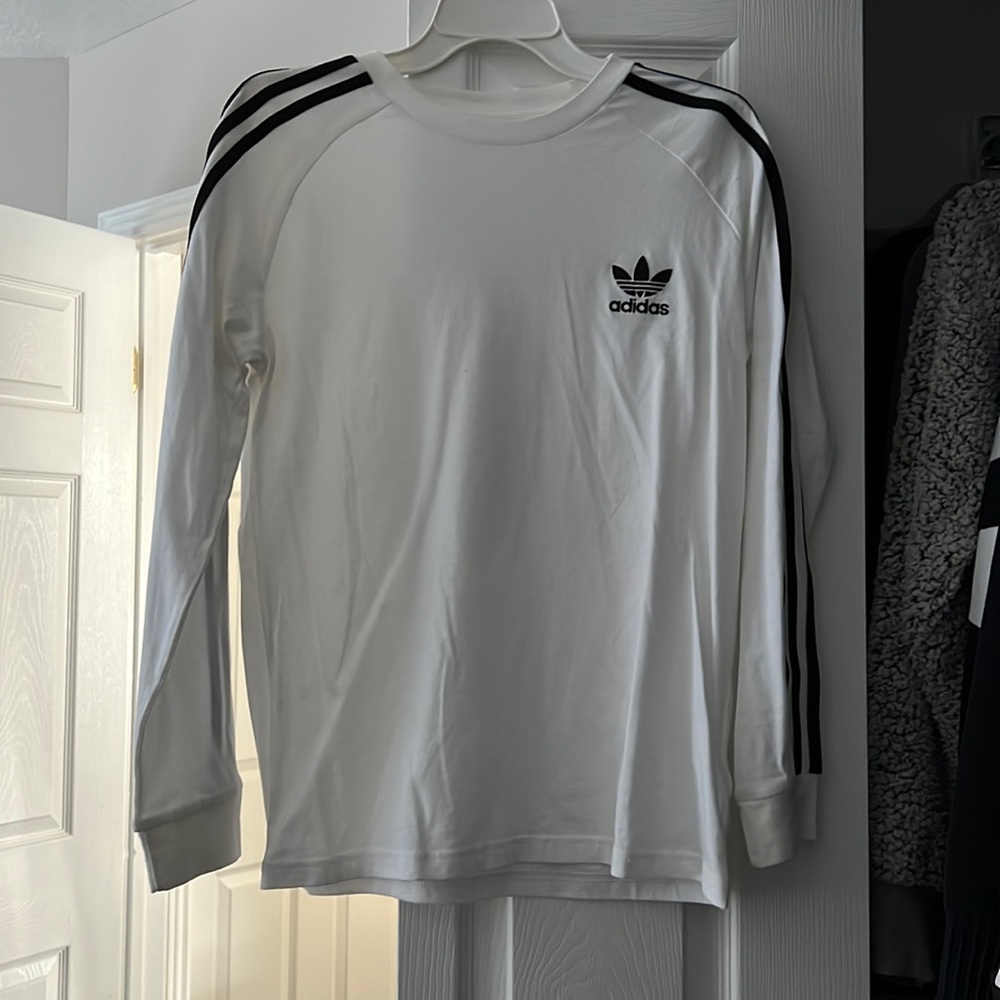 Large adidas white long sleeve tee